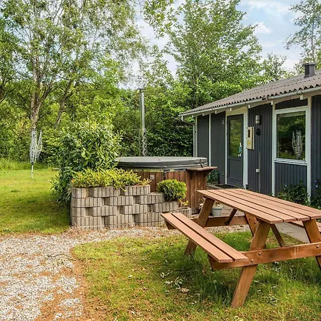 Charming Haven In Bork Havn Hemmet